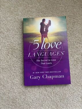The 5 Love Languages - Purple Paperback
